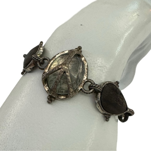 Lucky Brand Peace Sign Wood Inlay Bracelet - Picture 3 of 7